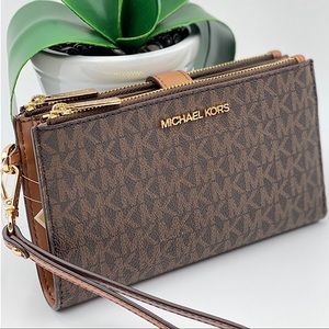 Michael Kors Double Zip Wallet Wristlet Brown